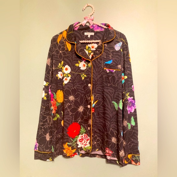 Johnny Was Tops - Johnny Was medium cotton top in excellent condition ❤️